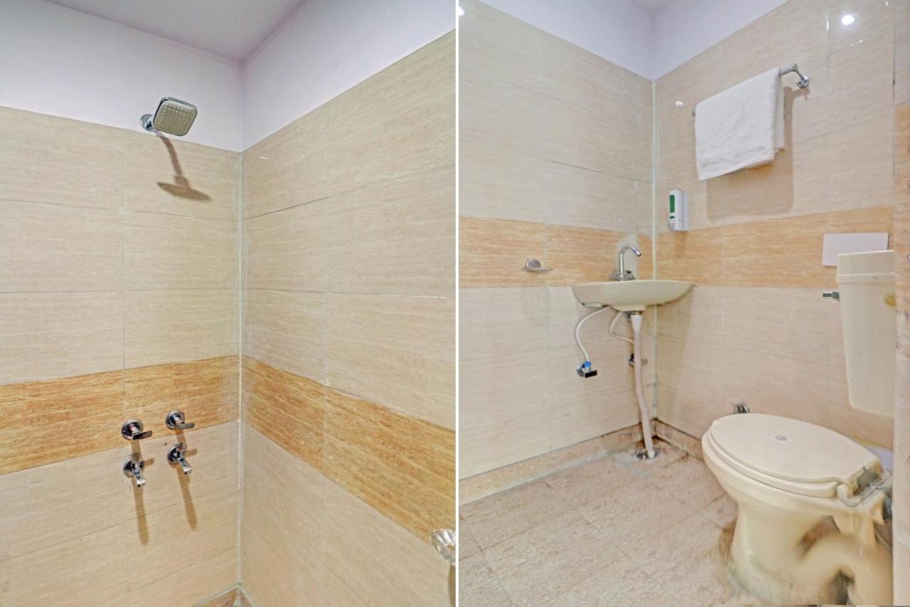 Oyo 81168 Collection O Dwarka Mor New Delhi Extérieur photo